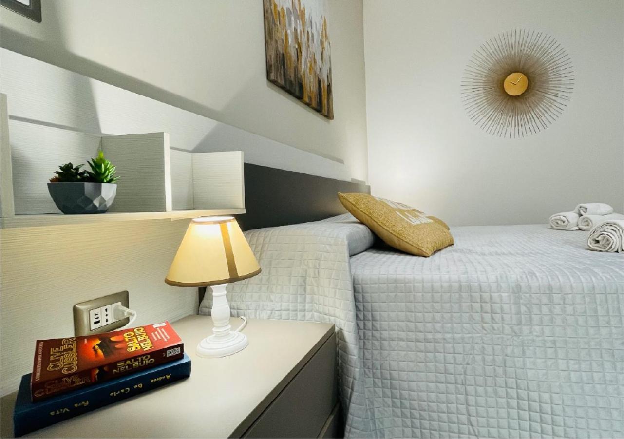 La Collina Di Montegrappa - Suites With Heated Private Pool - Suites With Shared Pool Tuglie Eksteriør bilde